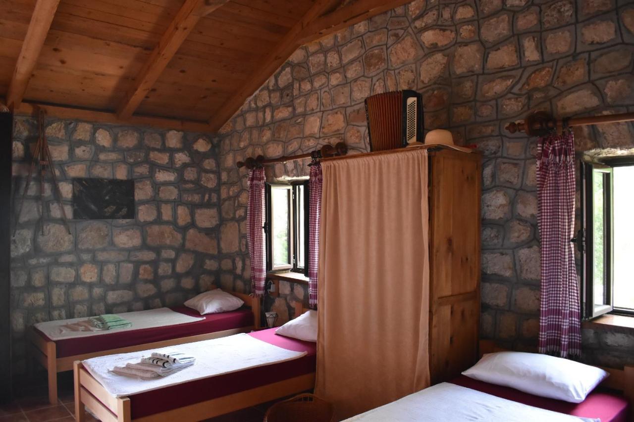 Rent House Orahovo Villa Virpazar Eksteriør bilde